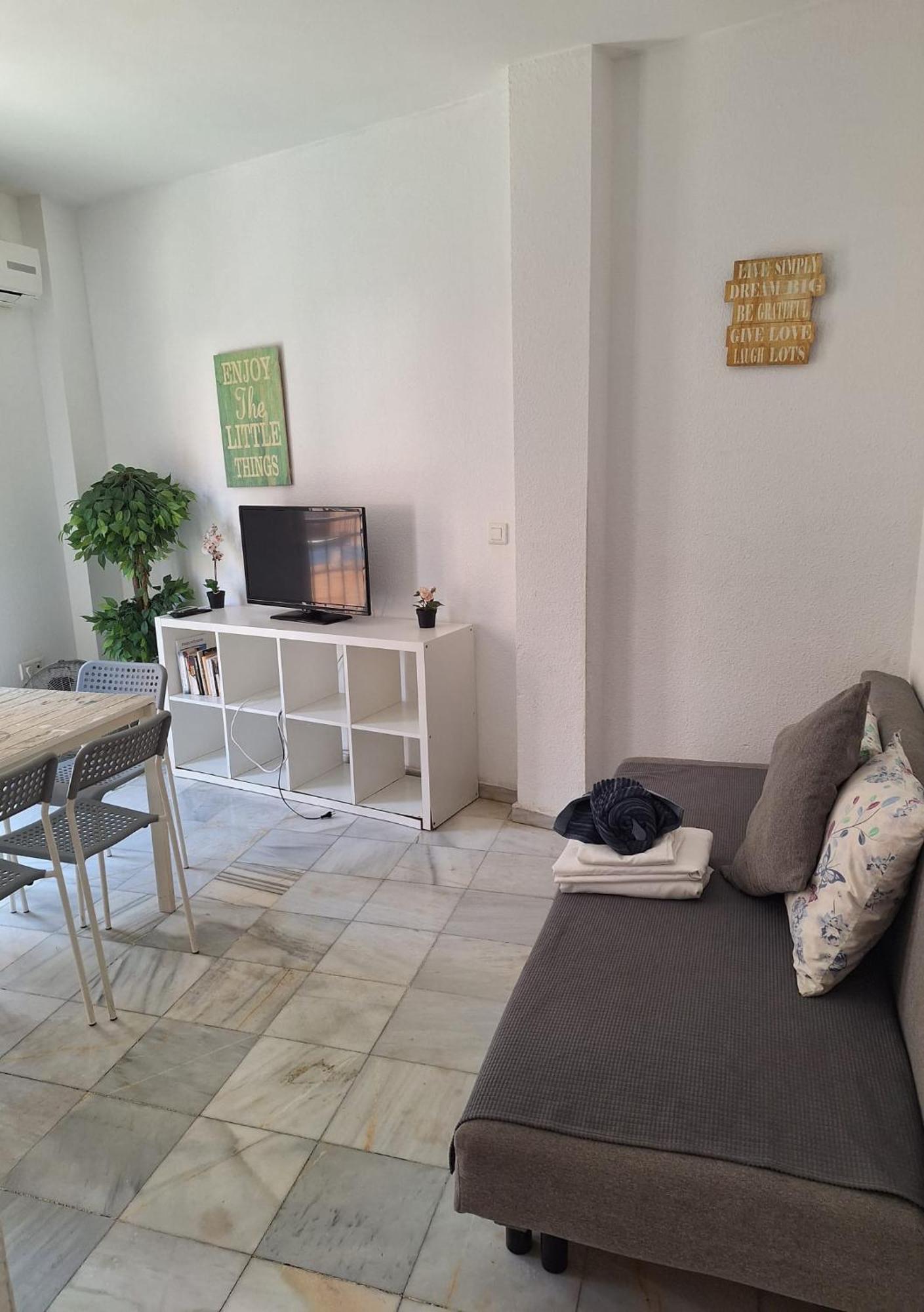 Apartamentos Centro Picasso Málaga Exterior foto
